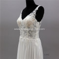 Luxury Back Hollow Out Bridal Gown Sweet Lace bridal dress flowers